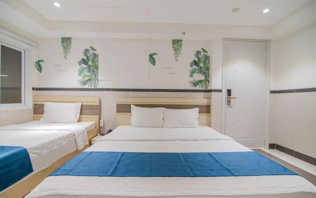 RedDoorz Plus near Lotte Mart D7 – Guest Rooms – Ho Chi Minh City