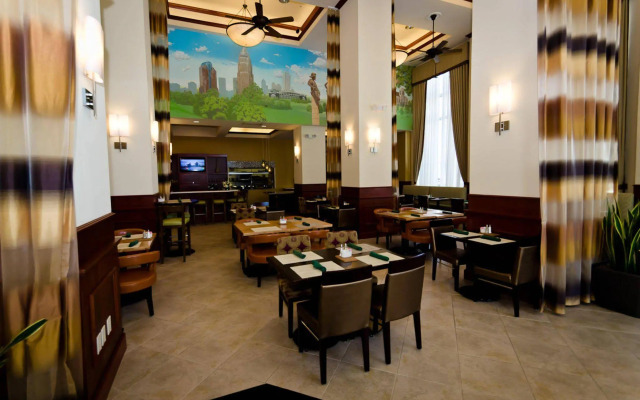 Courtyard by Marriott Charlotte City Center