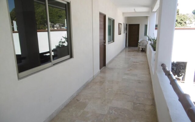 Paraiso Vallarta hotel and Suites