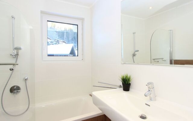 Charming Apartment in Finkenberg With Sauna