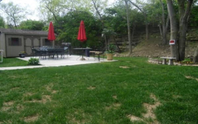 Batavia Suites