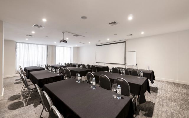 Efe Hotel & Cowork