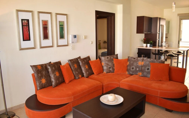 Karma Apartment - Next to sandy beach