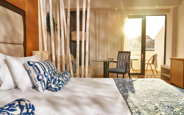 Lindos Bay Suites