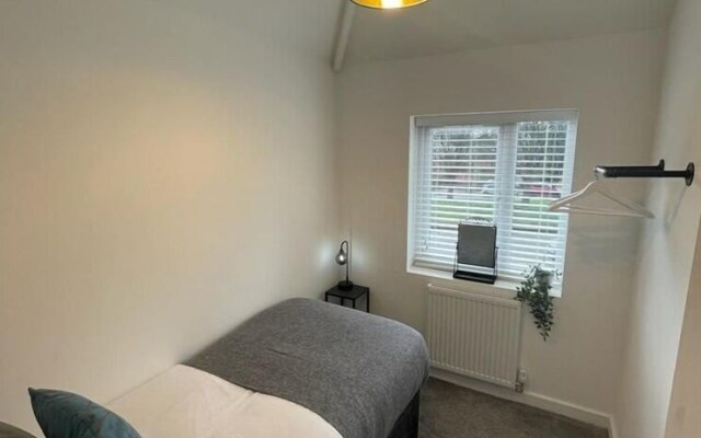 Harborne Park Road by JLJ Apartments