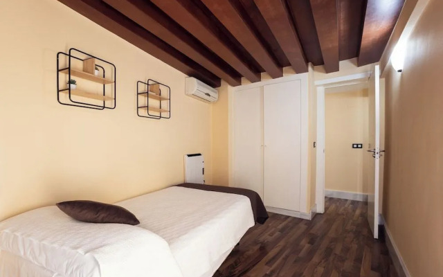 Lujoso Apartamento en Plaza Nueva