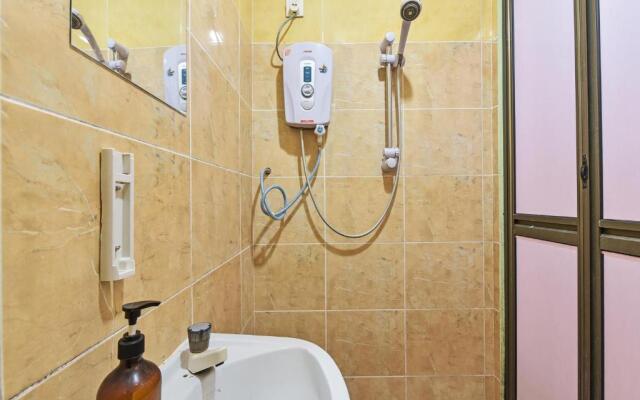 OYO 90765 Hotel Bajet Pulai