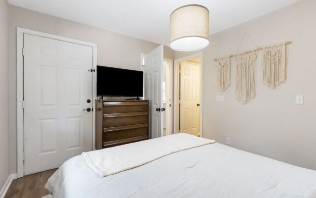 Whiskey's Hillside Retreat -holiday Hills Branson - Golf Resort