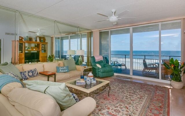 SR202 Surf & Racquet by RedAwning