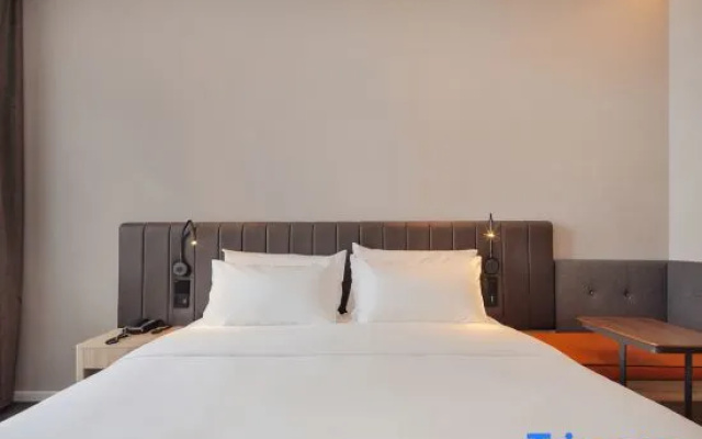 HanTing Hotel (Zibo Badaju Jinjing Avenue)