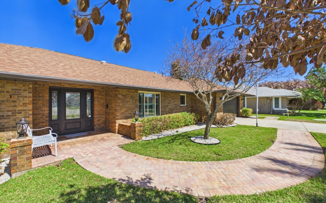 Indian Harbor Beach Pool Retreat
