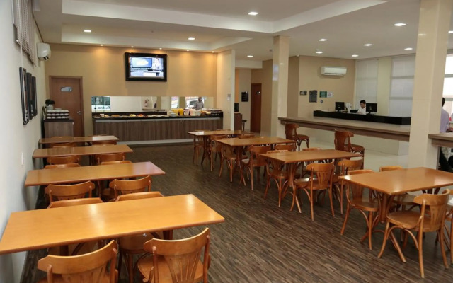 Ibis Styles Ribeirão Preto Braz Olaia