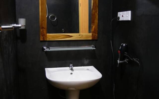 Wildlife Safari House