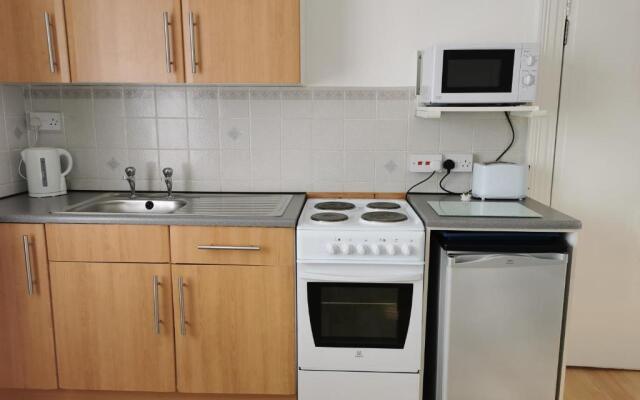 Coombe Lodge Holiday Flats