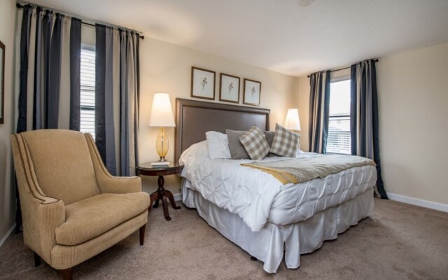 5 Bedroom in Champions Gate