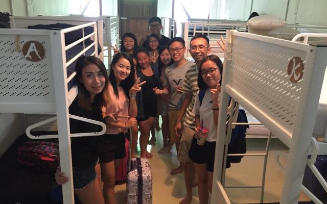 Vloft Backpackers Hostel