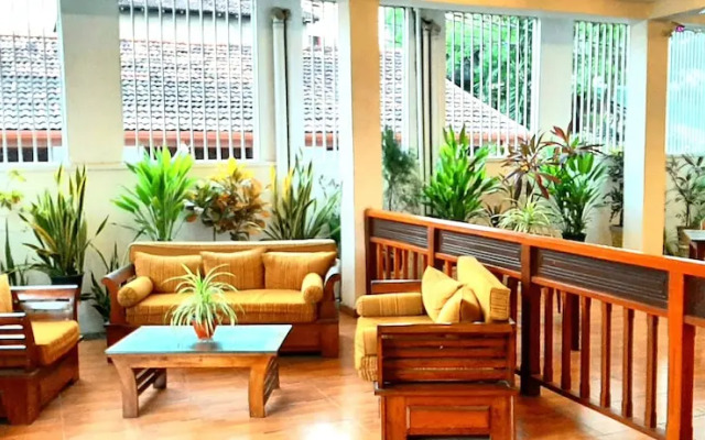 Dream Palace Family Guest House