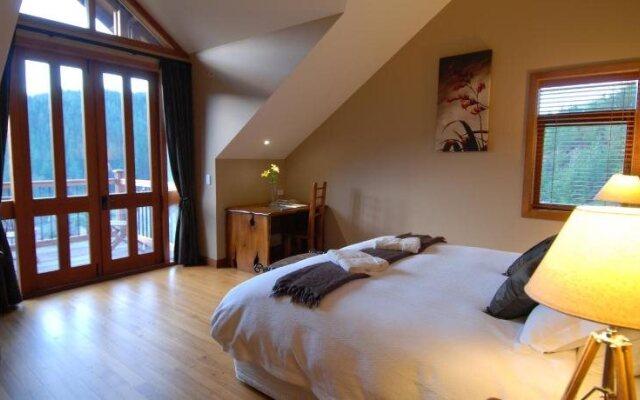 Stonefly Lodge