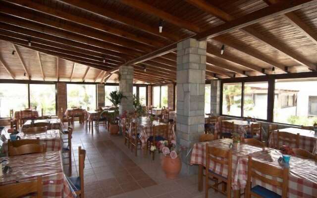 Ionikos Hotel