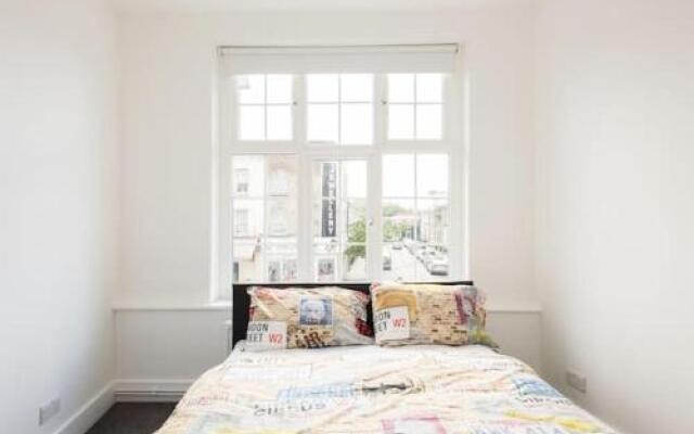 Kennington Apartment A/Apartment
