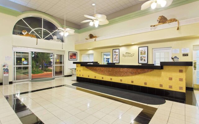 Baymont Inn & Suites Tampa Near Busch Gardens