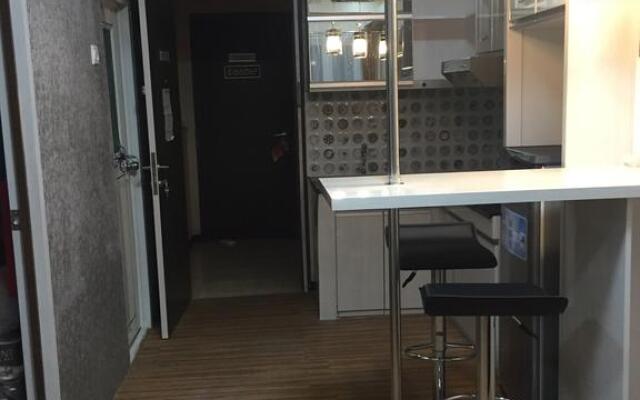 The Suites Metro by EMJI Group