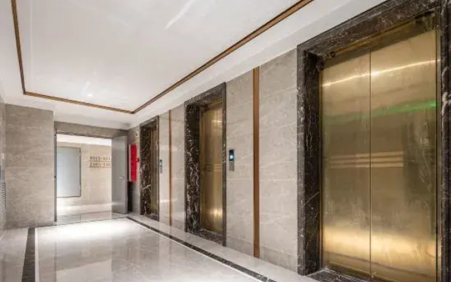 Shiman Hotel (Huihuang Yihao Shop)