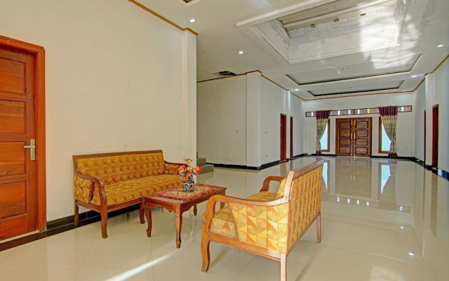 OYO 91852 Prima Guesthouse Syariah