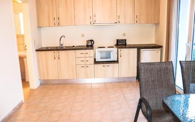 Orizontas Studios and Apartments