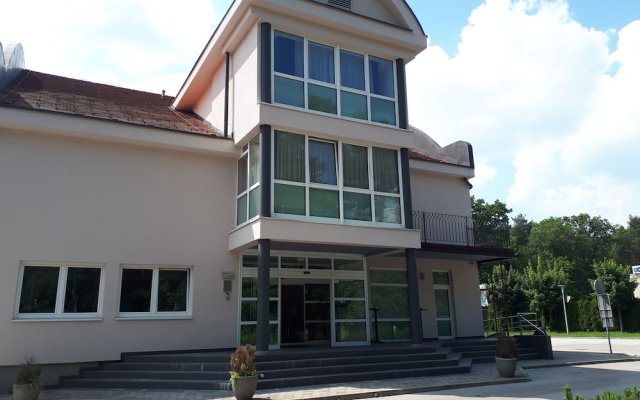 Hotel Kacar