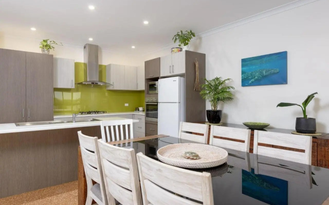 1 Kestrel Place