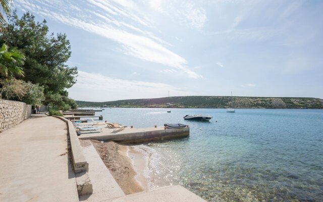 Apartments Only For Family