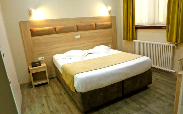 Hotel de France