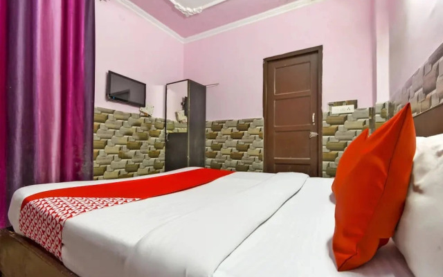 OYO 9740 Hotel Him Sagar