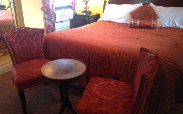 Bradford Carver House