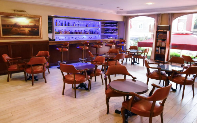 Topkapi Inter Istanbul Hotel