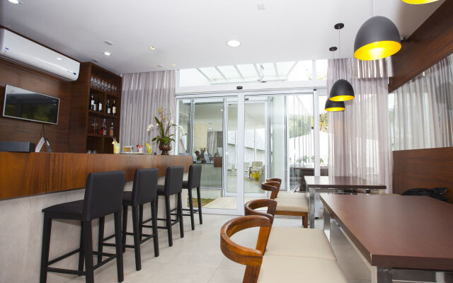 CHA Pampulha Design Hotel
