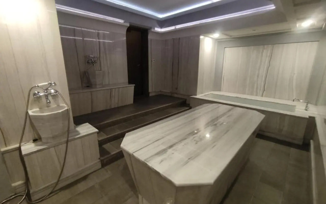 7 Pools SPA & Apartments