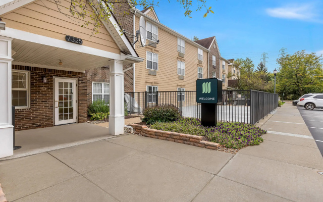 MainStay Suites Middleburg Heights Clev...