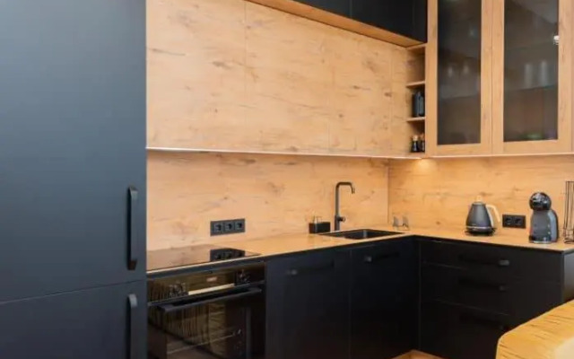 Black Gold Apartments