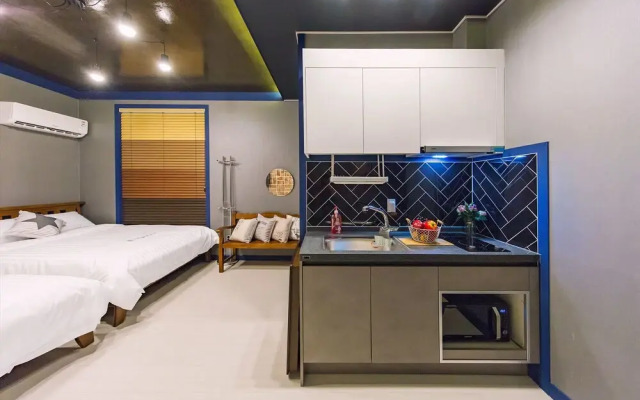 Summer Story Pension