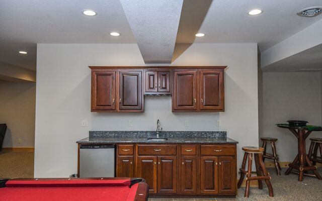 Rockledge Manor 4 Bedroom House