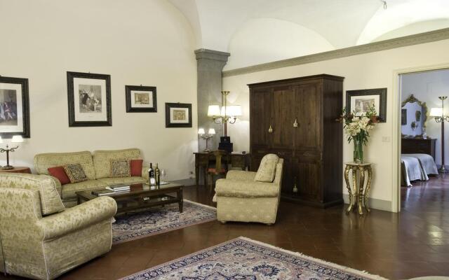 All Suites Palazzo Magnani Feroni