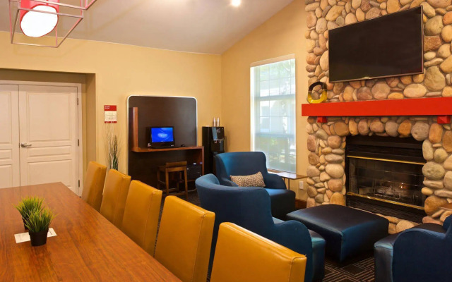 Towneplace Suites By Marriott Seattle Southcenter