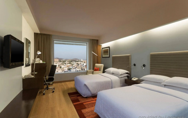 Four Points by Sheraton Jaipur, City Square