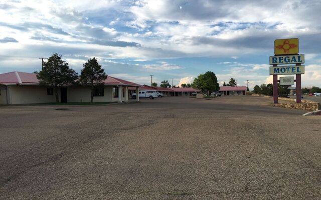 Regal Motel in Las Vegas, New Mexico