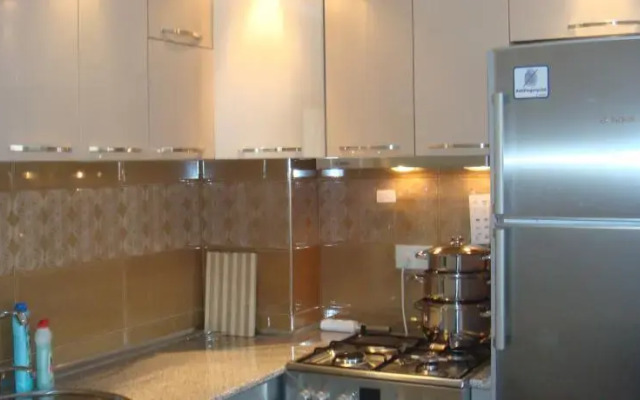 Nino Apartment on Pirosmani