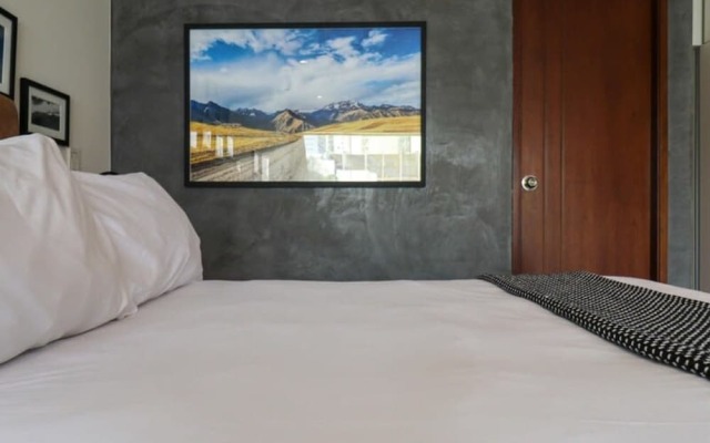 w Hidden Gem Loft Near Barranco Boardwalk