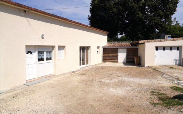 House With 3 Bedrooms in Blaye, With Enclosed Garden and Wifi