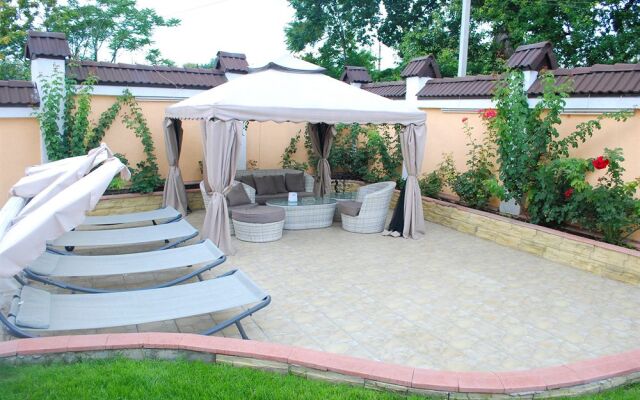 Shadow Boutique Hotel & Spa